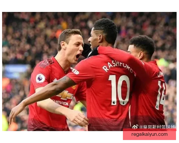 曼联赛季走势分析：挑战与机遇并存，状态回暖值得关注