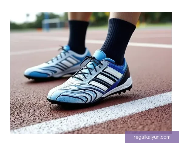 Griezmann 持续提升在场表现，展现出对足球装备的偏爱