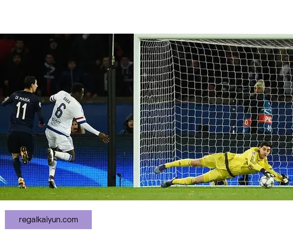 库尔图瓦指挥防线能力持续提升，表现稳健助力球队稳定发挥