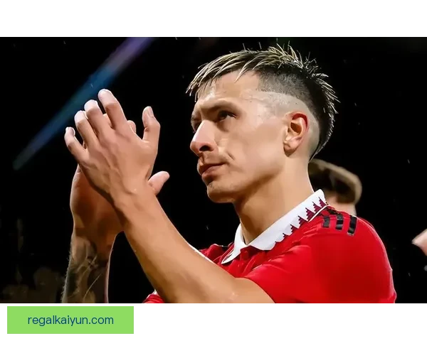 滕哈赫欧冠经验丰富，球队在小组赛表现稳健引人关注